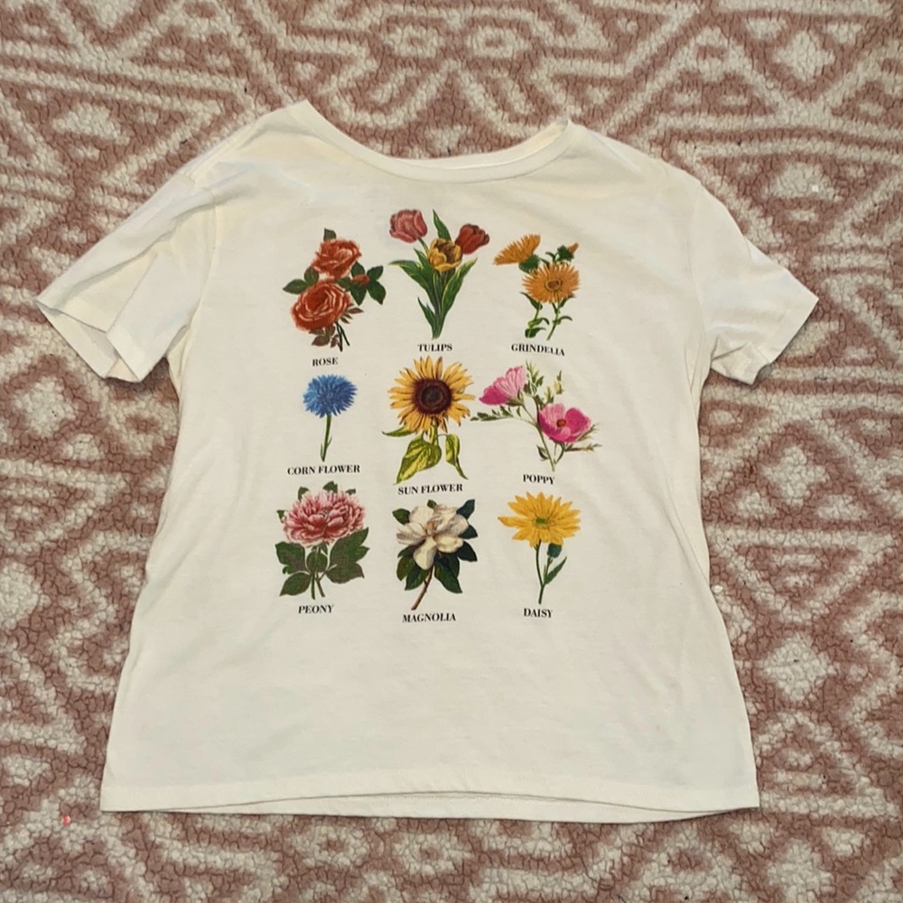 Artsy Aesthetic Flower T-Shirt
